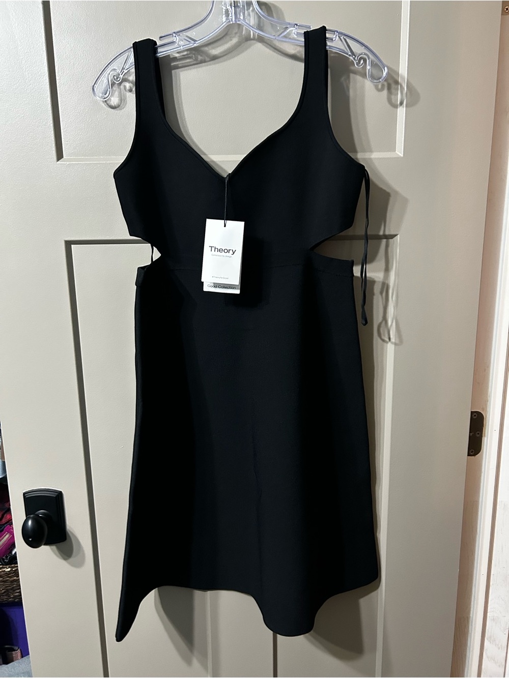 NWT THEORY Cut-out Mini Dress In Crepe Knit In Black size large stretch